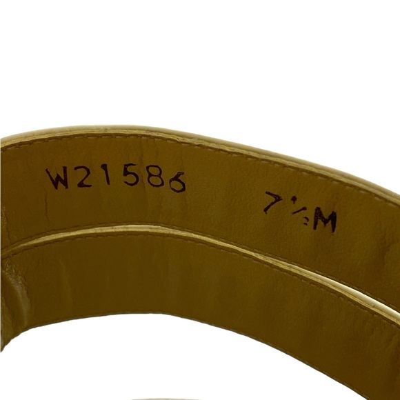 STUART WEITZMAN 7.5 Patent Leather Studded Accents Slides - Picture 10 of 13